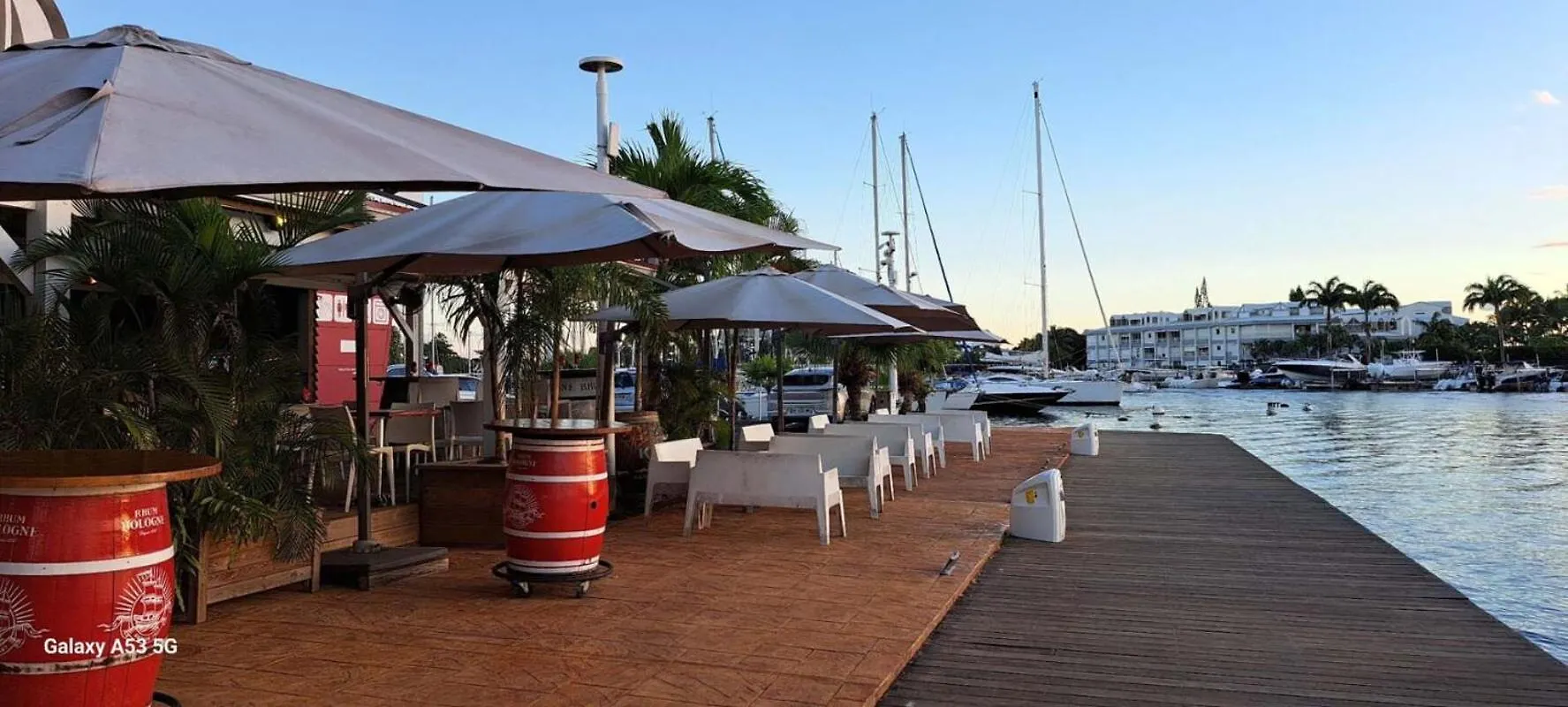 Botel Experience Unique Sur Un Bateau Hotel Le Gosier